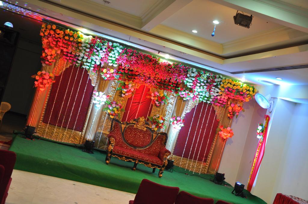 Hotel Sita Manor Gwalior Extérieur photo
